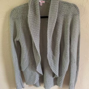 Knitted cardigan